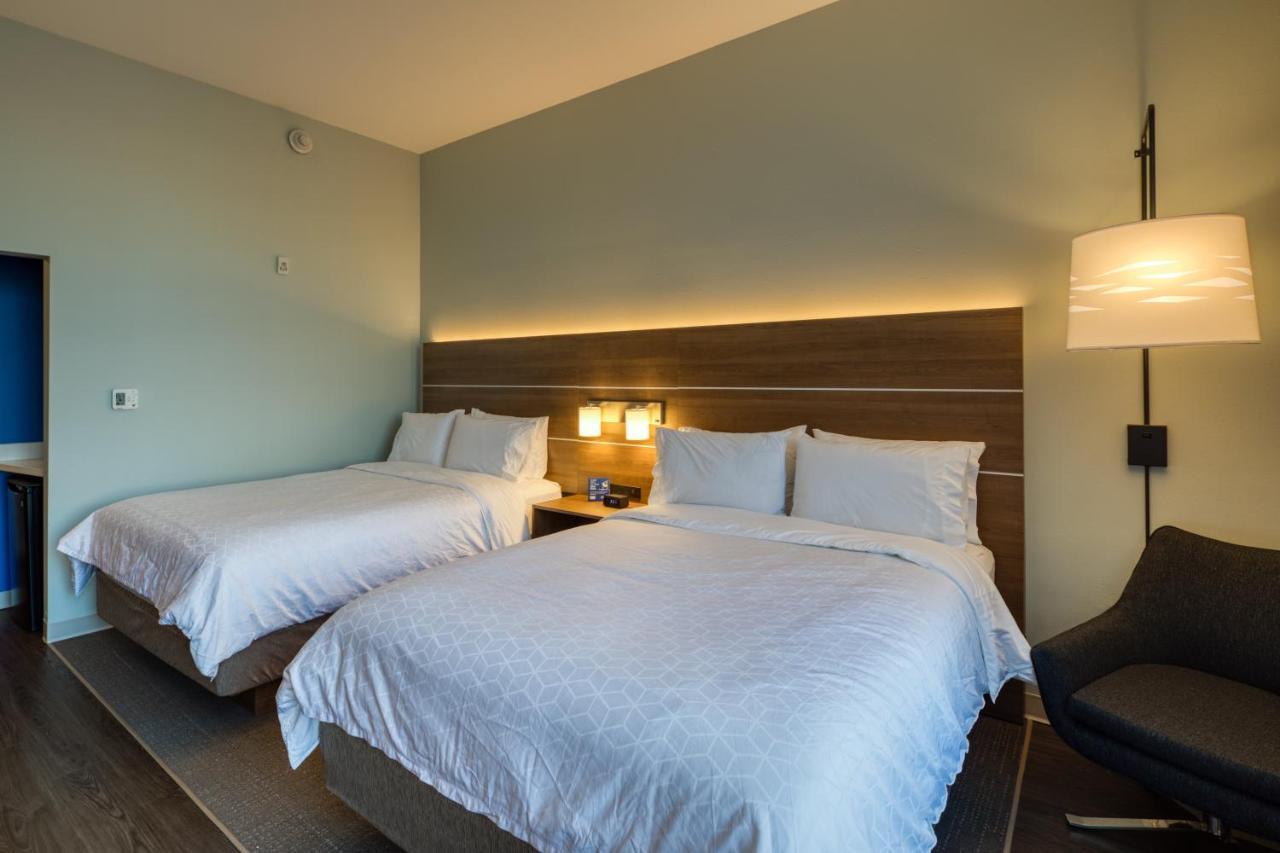 Holiday Inn Express & Suites - Charlotte - South End By Ihg Екстериор снимка
