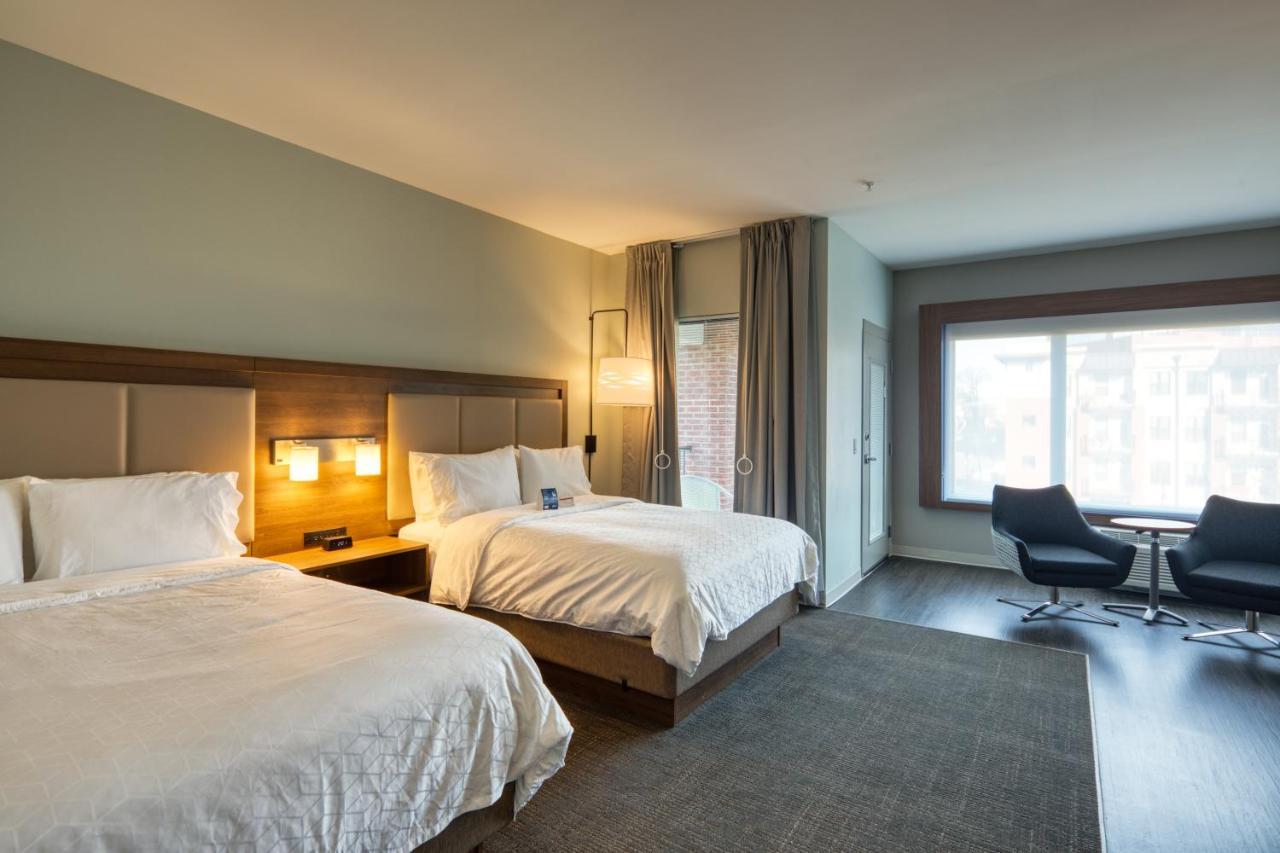 Holiday Inn Express & Suites - Charlotte - South End By Ihg Екстериор снимка