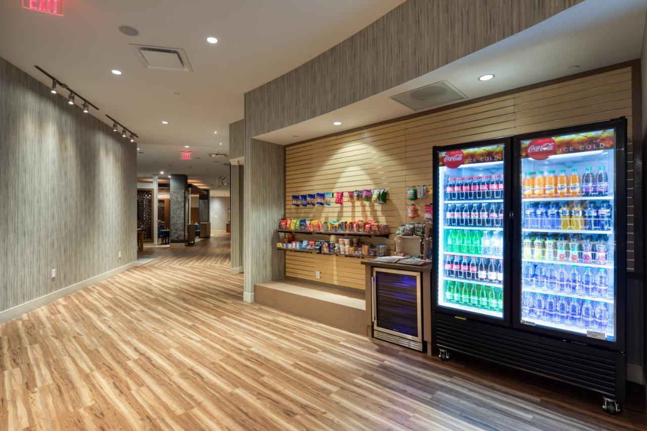 Holiday Inn Express & Suites - Charlotte - South End By Ihg Екстериор снимка