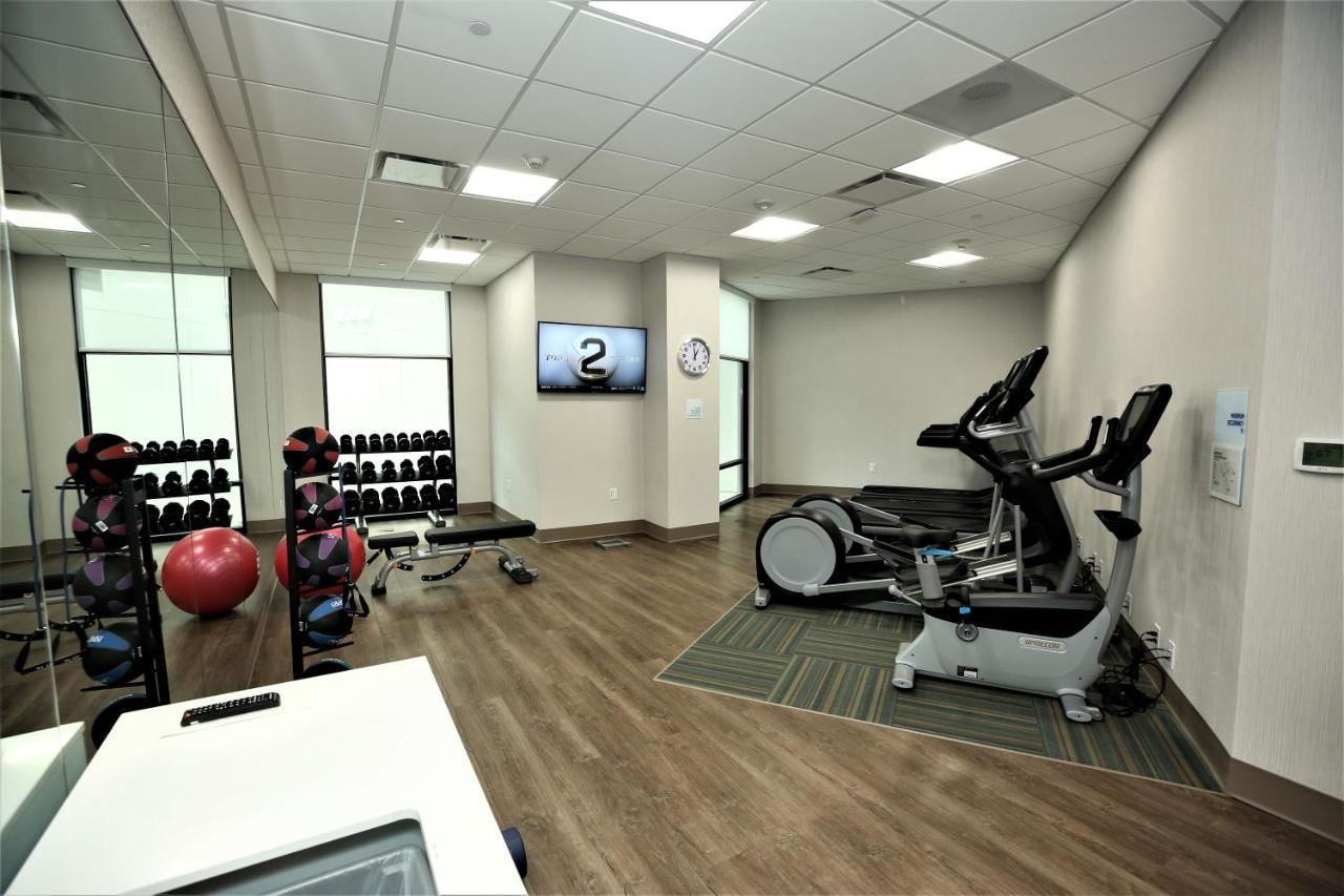 Holiday Inn Express & Suites - Charlotte - South End By Ihg Екстериор снимка